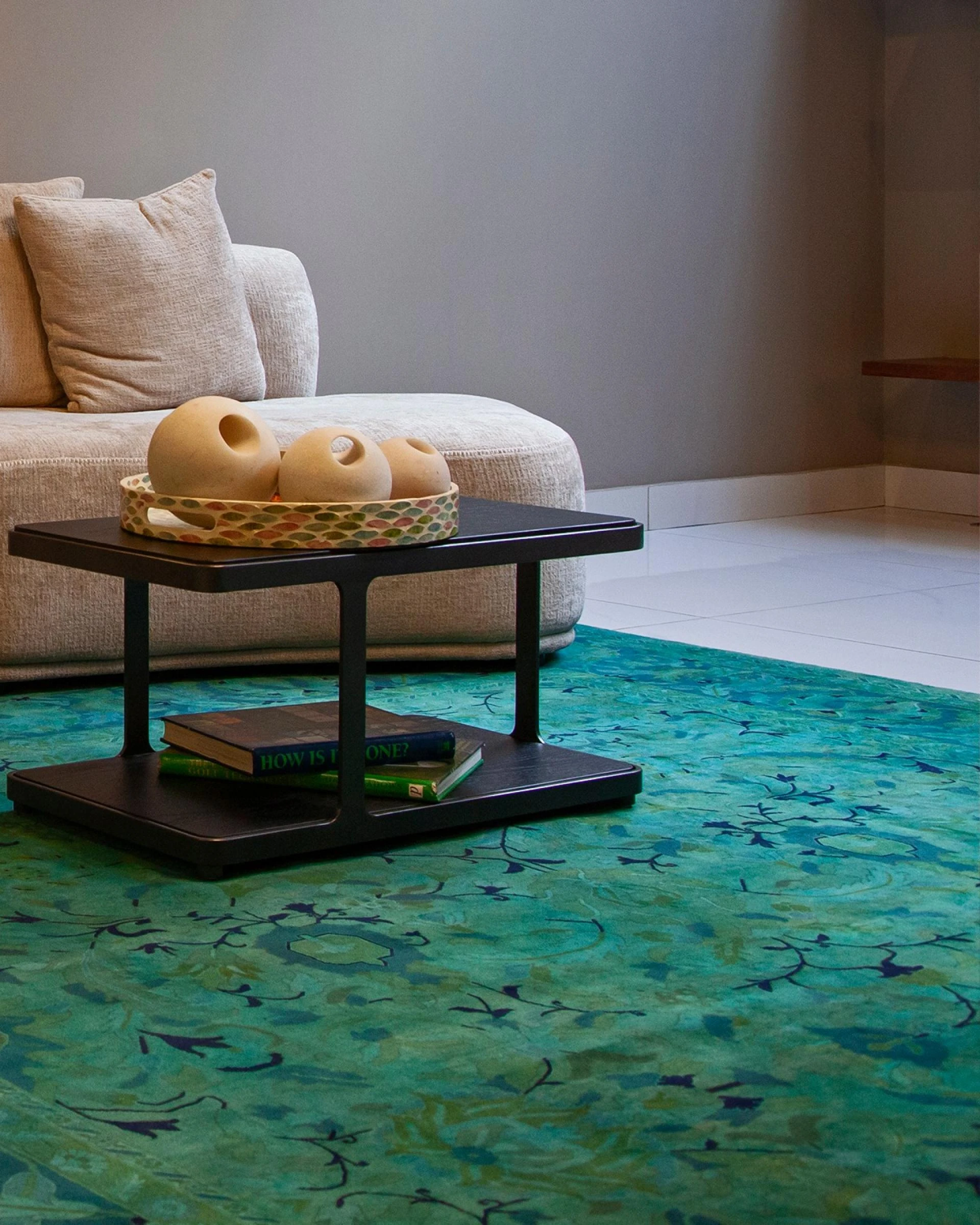 Where to Buy Mamluk and Suzani Custom Handmade Carpets in Lahore?