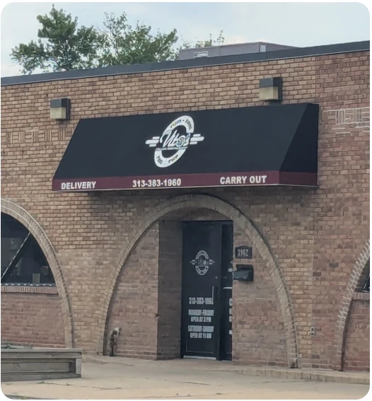 Pizza Delivery Lincoln Park: Calzone vs Stromboli Guide | Vitoslincolnpark