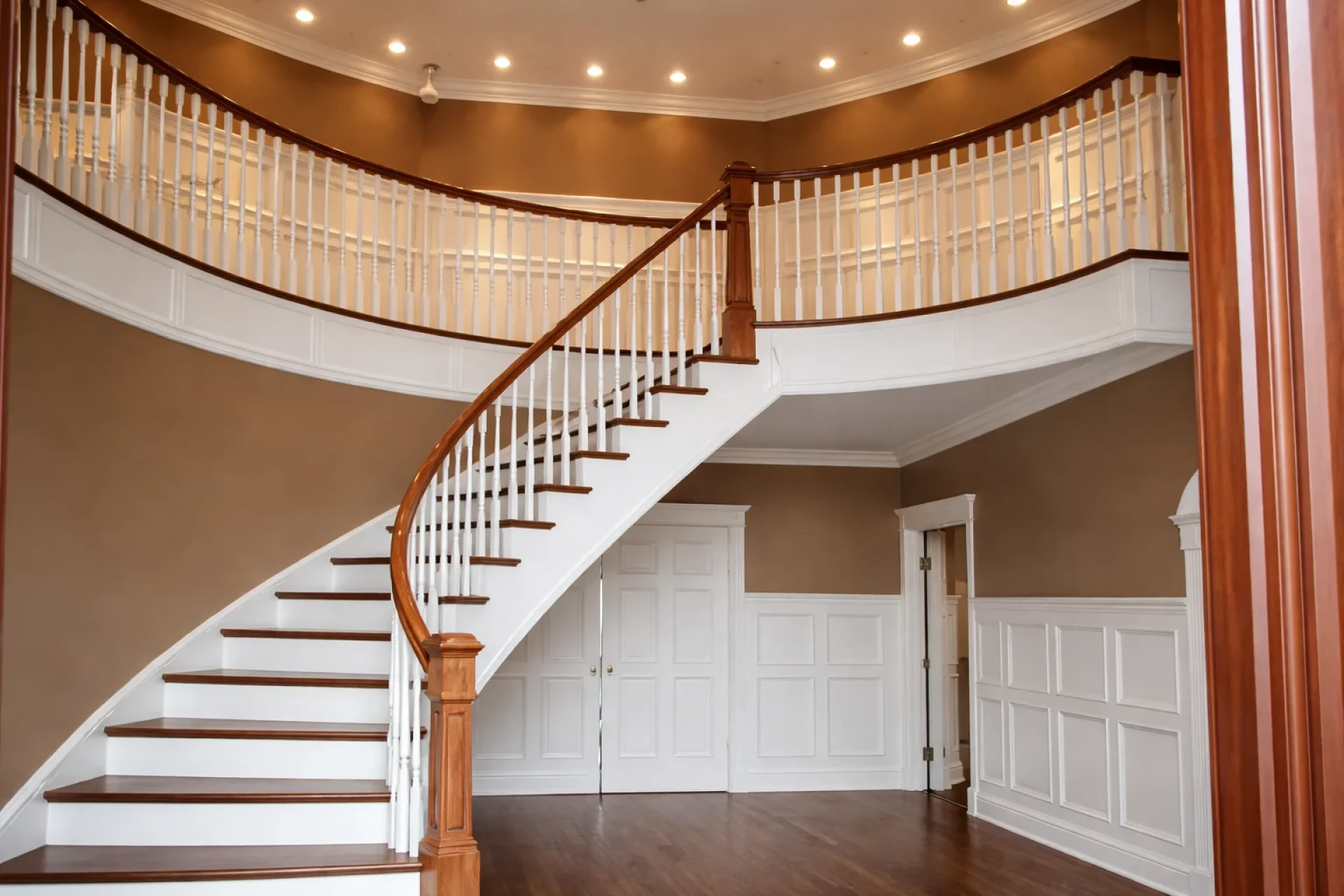 Why Lighting Matters Most During Interior Color Selection for Interior Painting in Rochester