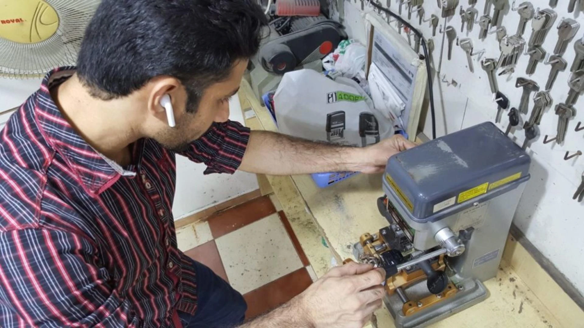 What Makes a Key Maker Reliable? A Look at Quality and Service in Your Local Area