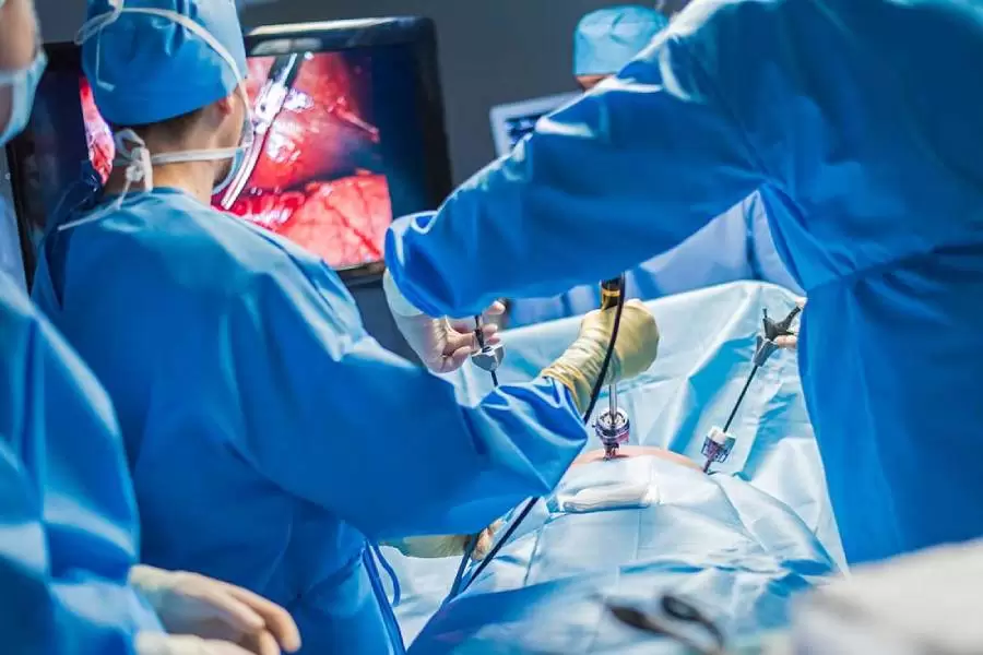 Benefits of Choosing a Laparoscopic Surgeon in Pune for Gallstone Removal Surgery