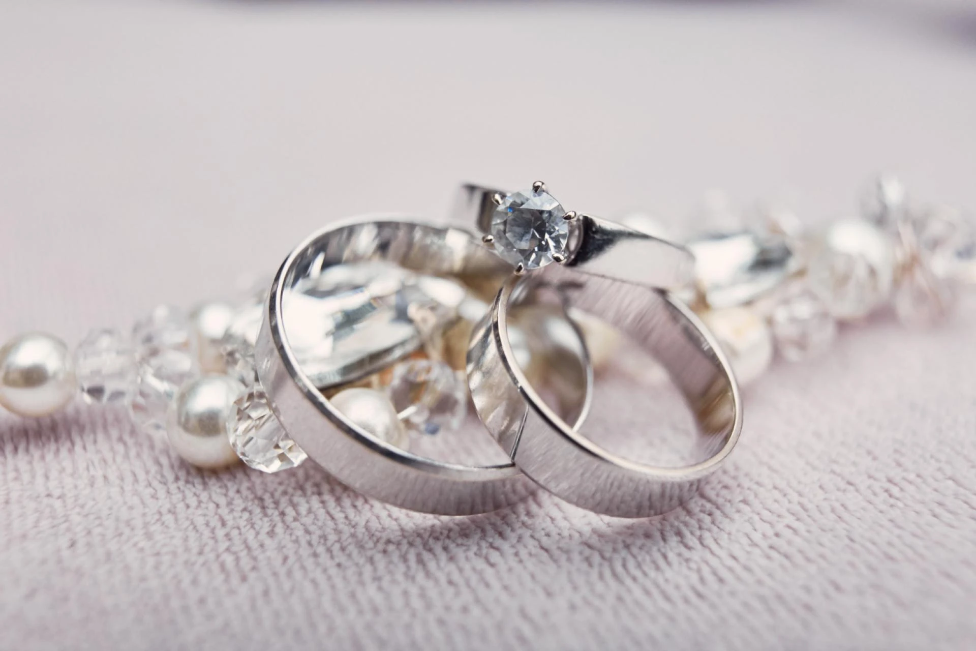 Wedding Bands Collection That Brings Your Dream Wedding to Life