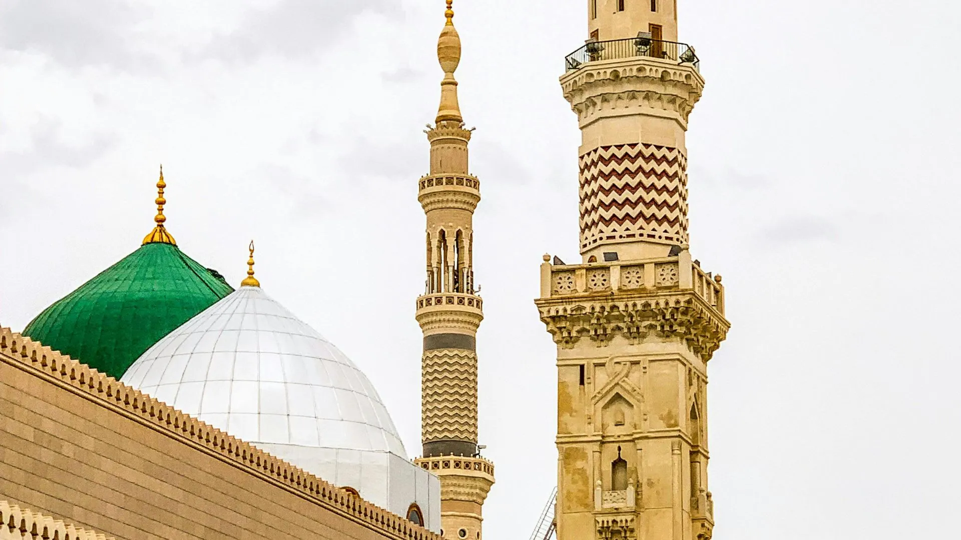 A Meaningful Journey: How to Plan Your Umrah from the UK