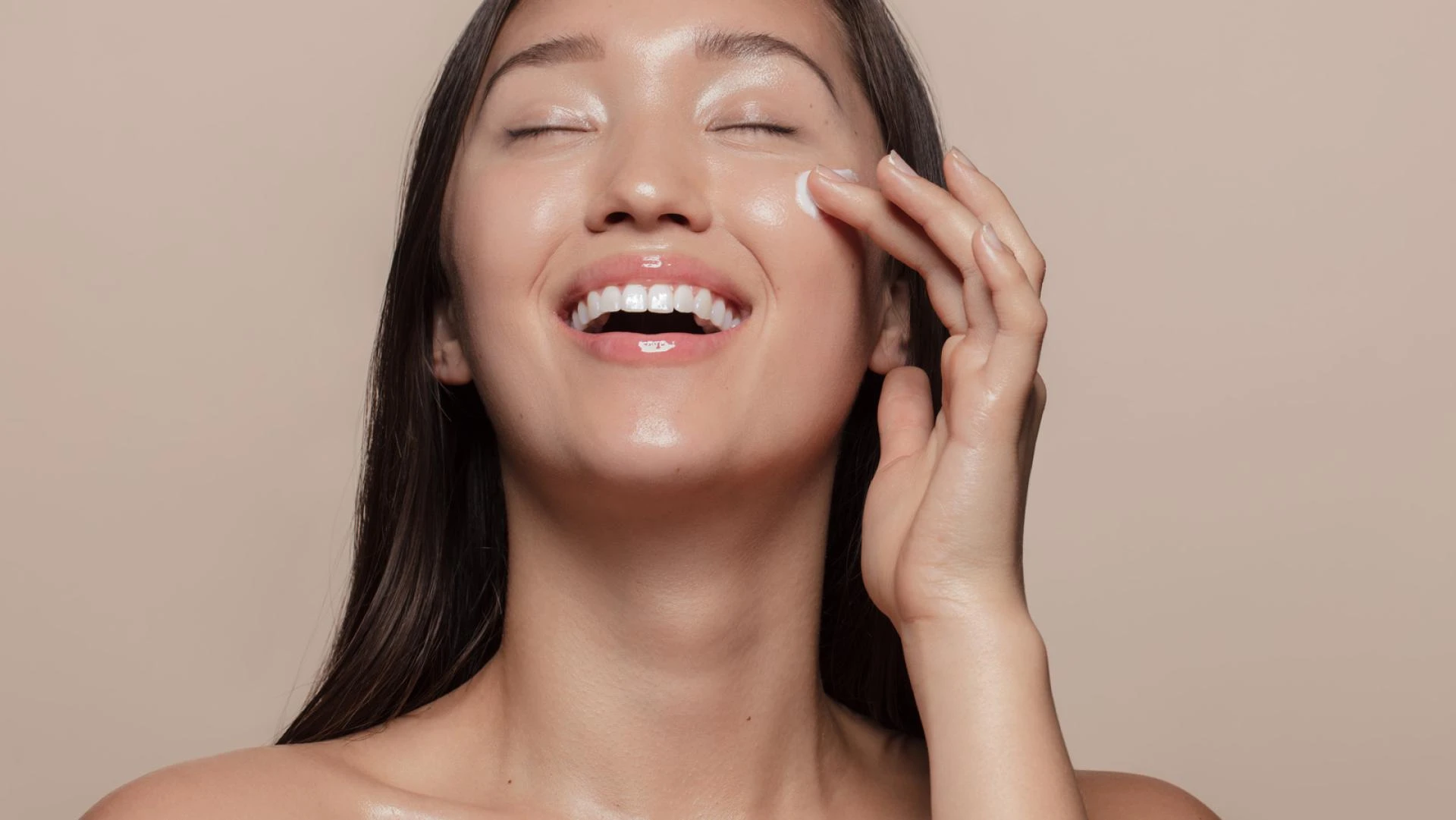 Elevate Your Beauty Routine with Glutathione Skin Care Products at Glutathione.pk
