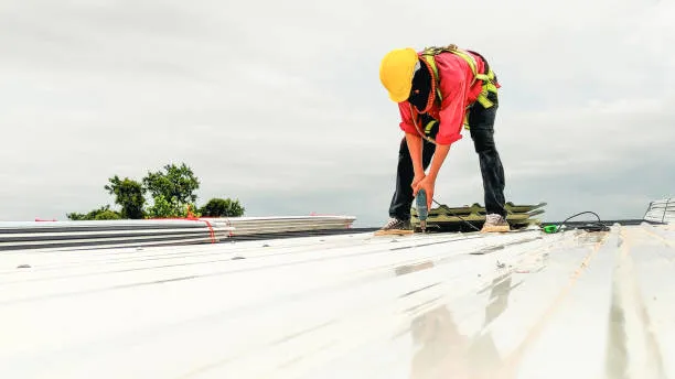 Why Everett MA Roofing Experts Boost Your Home Value