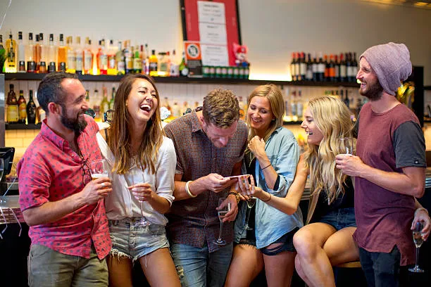 Where to Grab Drinks Late in Sydney