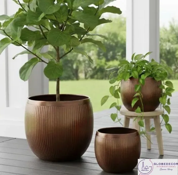 Antiqued Burnt Copper Finish Metal Planter Set of 3