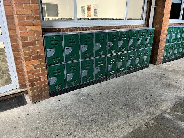 Choosing the Right School Lockers for Sale for Busy School Environments