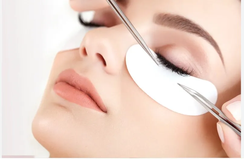 The Ultimate Guide to Your Lash Tech Course
