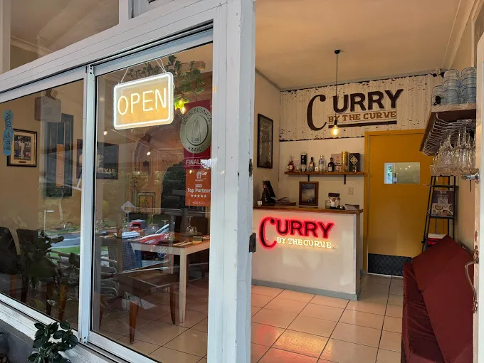What Makes Curry by the Curve a Favorite Restaurant at Avalon Beach for Locals