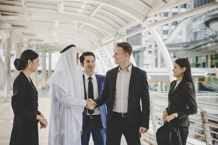 Real Estate Lawyer Dubai: Why the Right Legal Support Matters in Property Deals