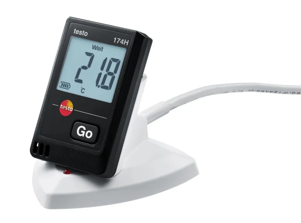 Testo 174 H – Reliable Temperature Humidity Data Logger for Accurate Environmental Monitoring
