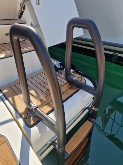 Luxury Carbon Fiber Swim Ladders Mallorca for Modern Yachts