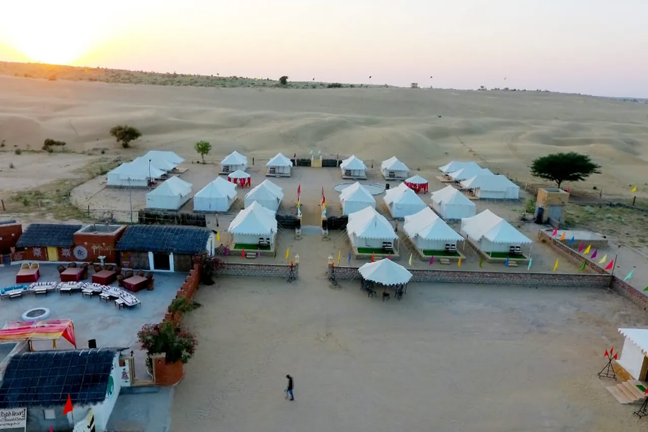 Why Lohagarh Desert Resort is the Perfect Stay for a Jaisalmer Desert Experience