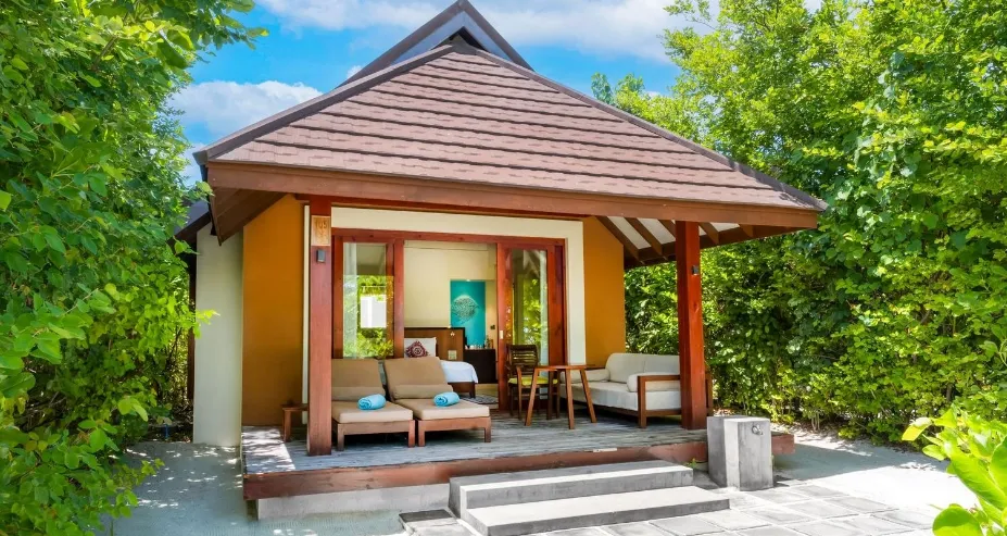 A Practical Guide to Overwater Living in the Maldives: What Travelers Should Know
