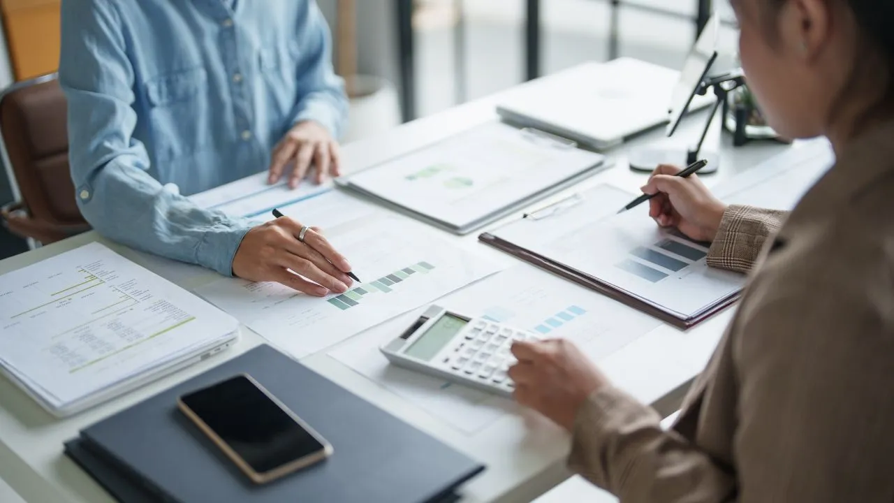 10 Key Benefits of CFO Services Dubai for Business Growth