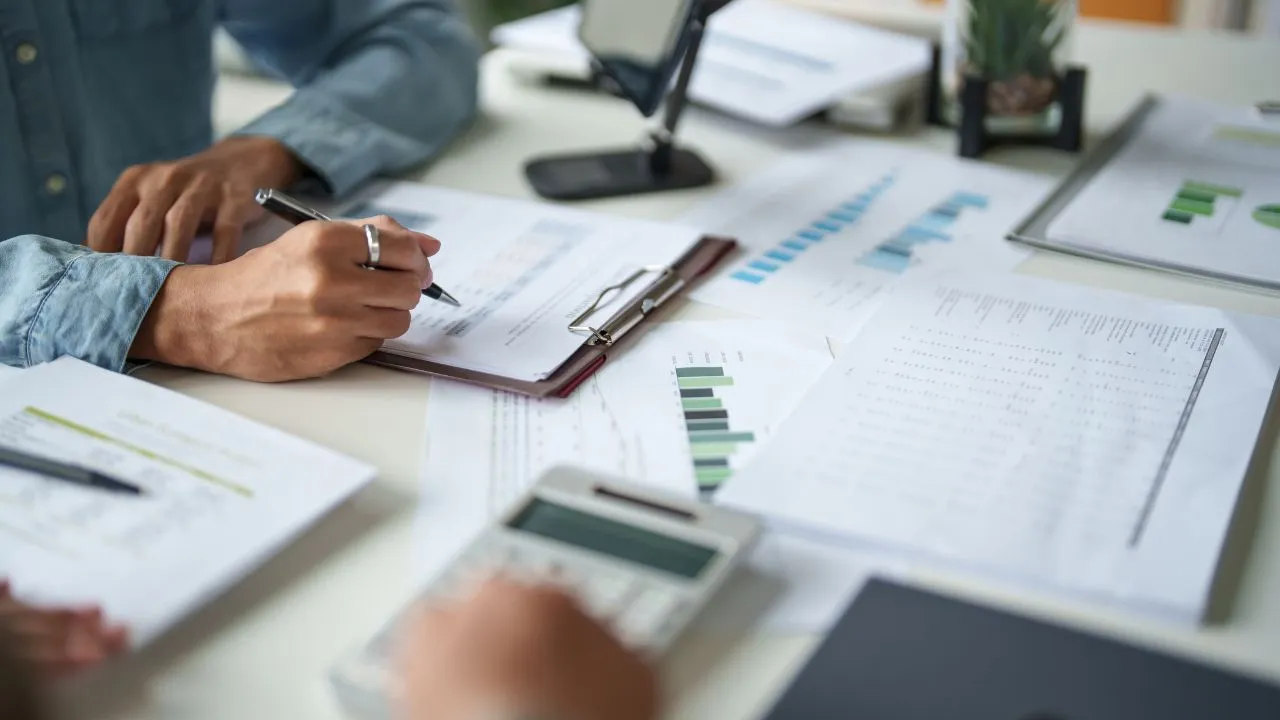 10 Key Benefits of CFO Services Dubai for Business Growth