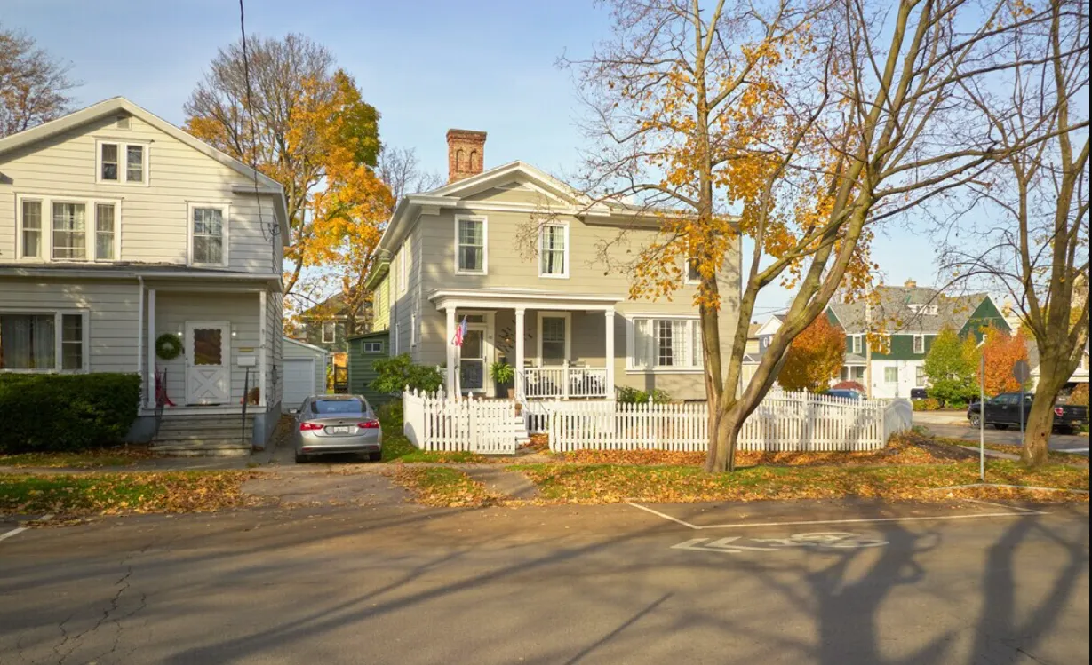 Rental Apartments in Oswego: Tips for Finding Affordable and Comfortable Living