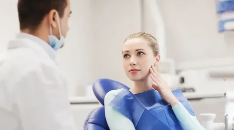 Dental Emergency in Napanee: Signs You Should Call a Dentist Right Away