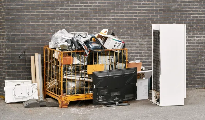 Smart Junk Removal & Moving Solutions in Surrey BC