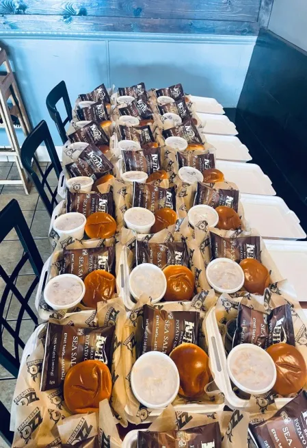 The Art of the Perfect Midday Professional Gathering