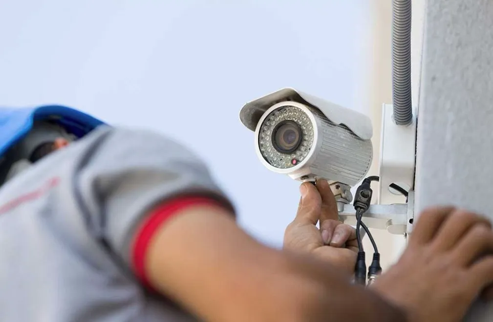 Professional Business Security Installation: What to Expect in 2026