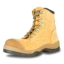 Why Tactical Professionals Prefer Lace-Up Boots