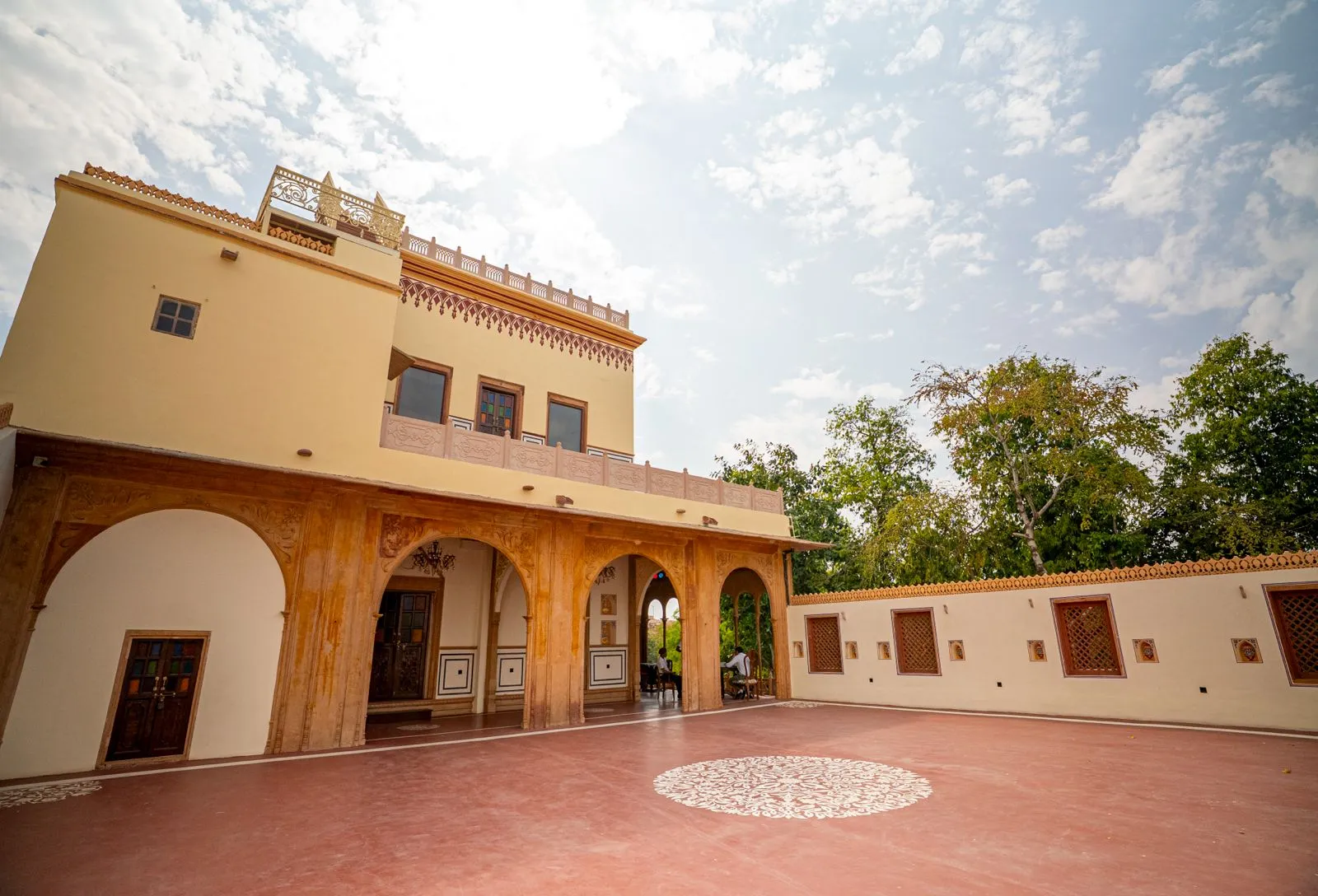 Best Place to Eat in Bharatpur with Family & Friends