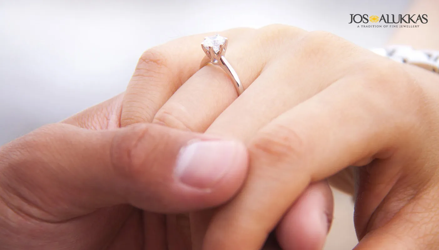 DIAMOND RING - Jos Alukkas