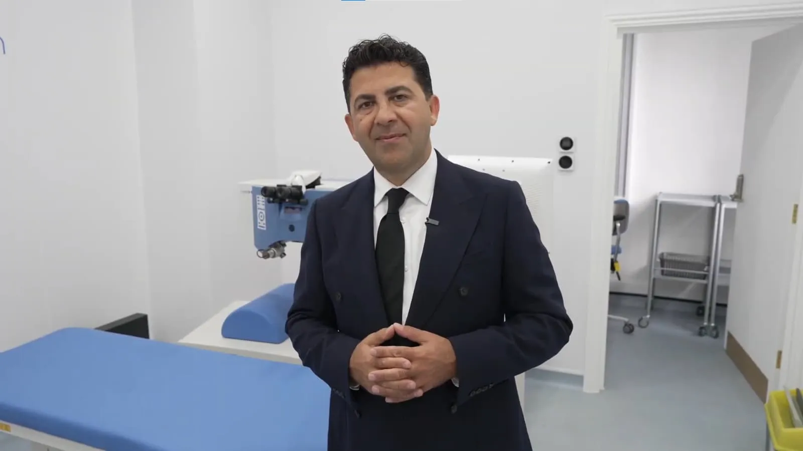 Droopy Eyelid Surgery in London: When It’s Medical– Not Cosmetic