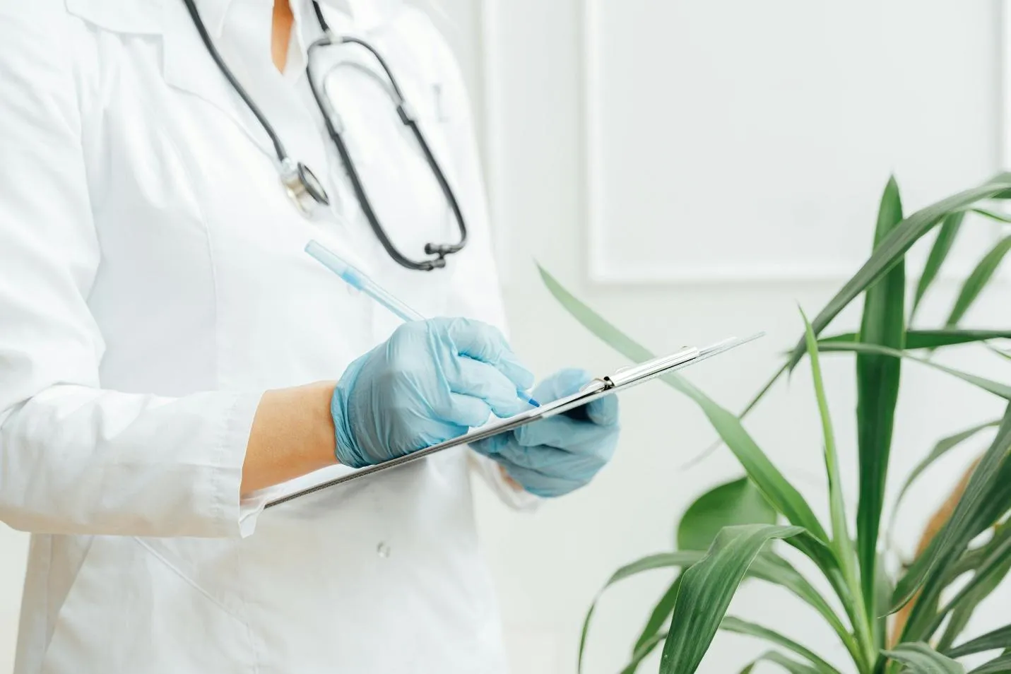 Balancing Employee Privacy and Employer Requirements in Medical Notes