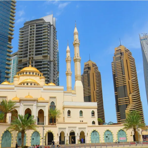 Exploring the Extravagance of Dubai: Luxury and Opulence at Its Best