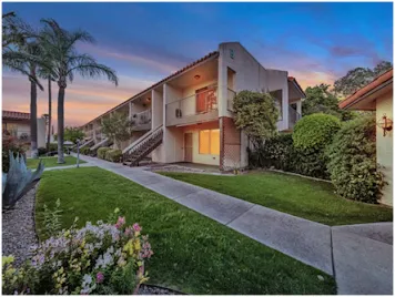 Can You Suggest Creative Front Yard Landscaping Ideas That Suit Desert Environments?