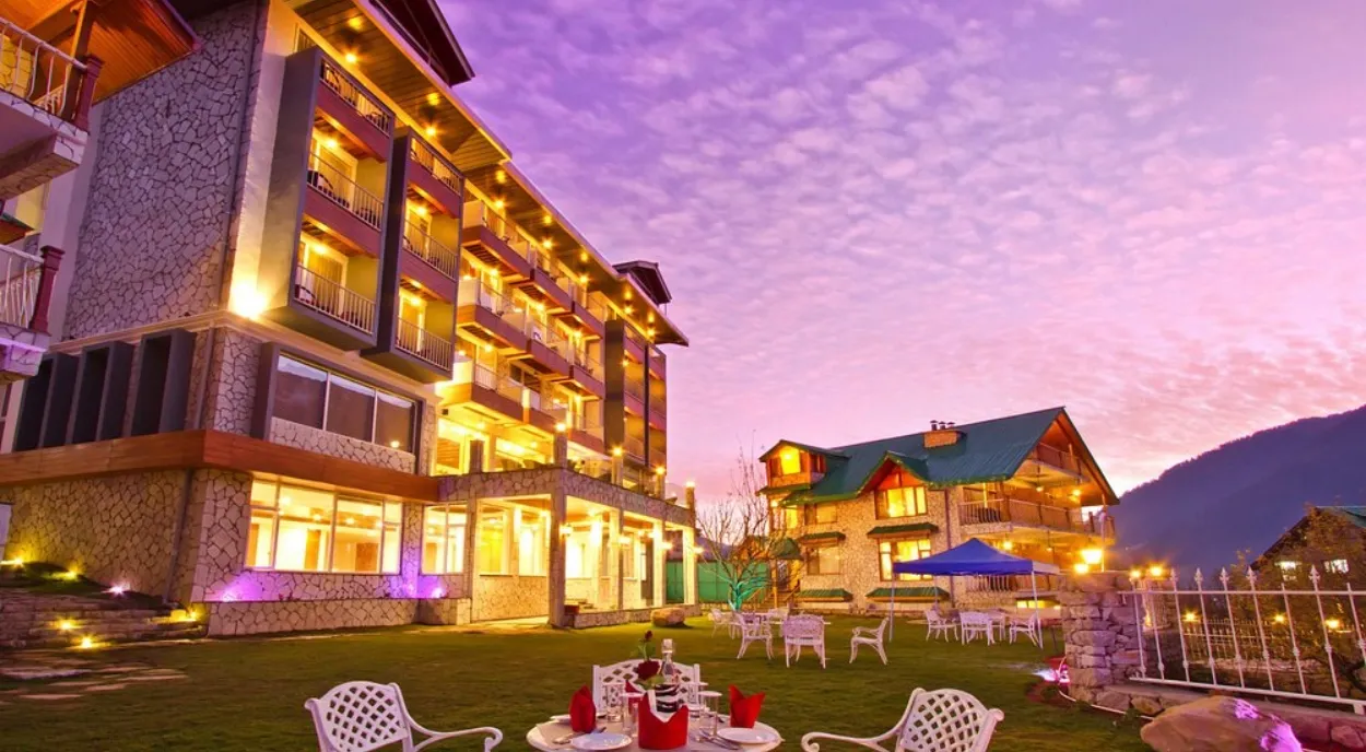 What Are the Best Resorts for Couples in Manali for Honeymoon Stay