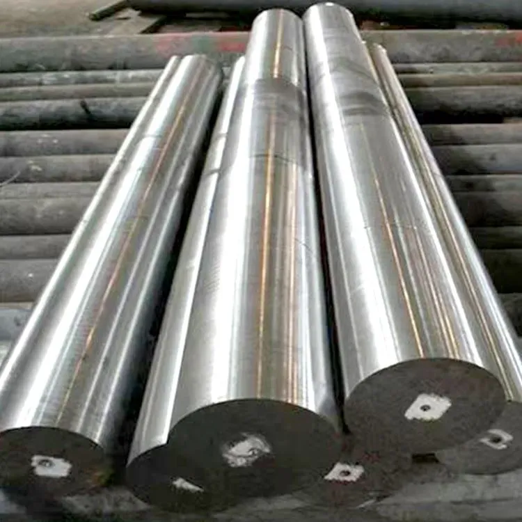 What industries commonly use AISI 4340 round bars?