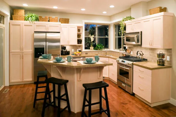 Durability Meets Design: Why Contractors Choose the Right Materials for Heavy Kitchen Use?