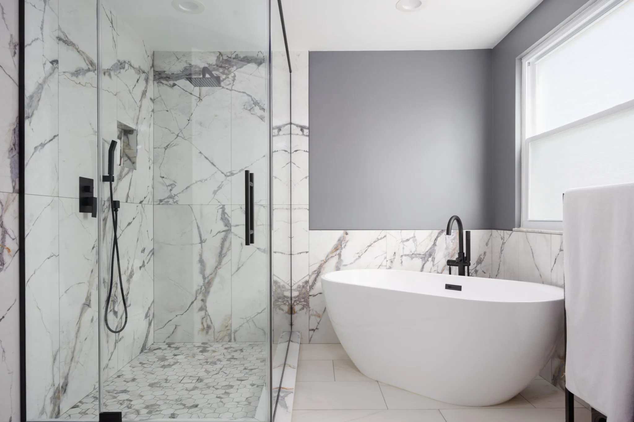 How to Choose the Right Remodeling Contractor (Checklist)
