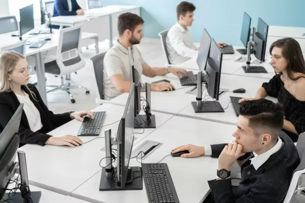 Scaling Your Business: A Guide to Smarter Risk Management