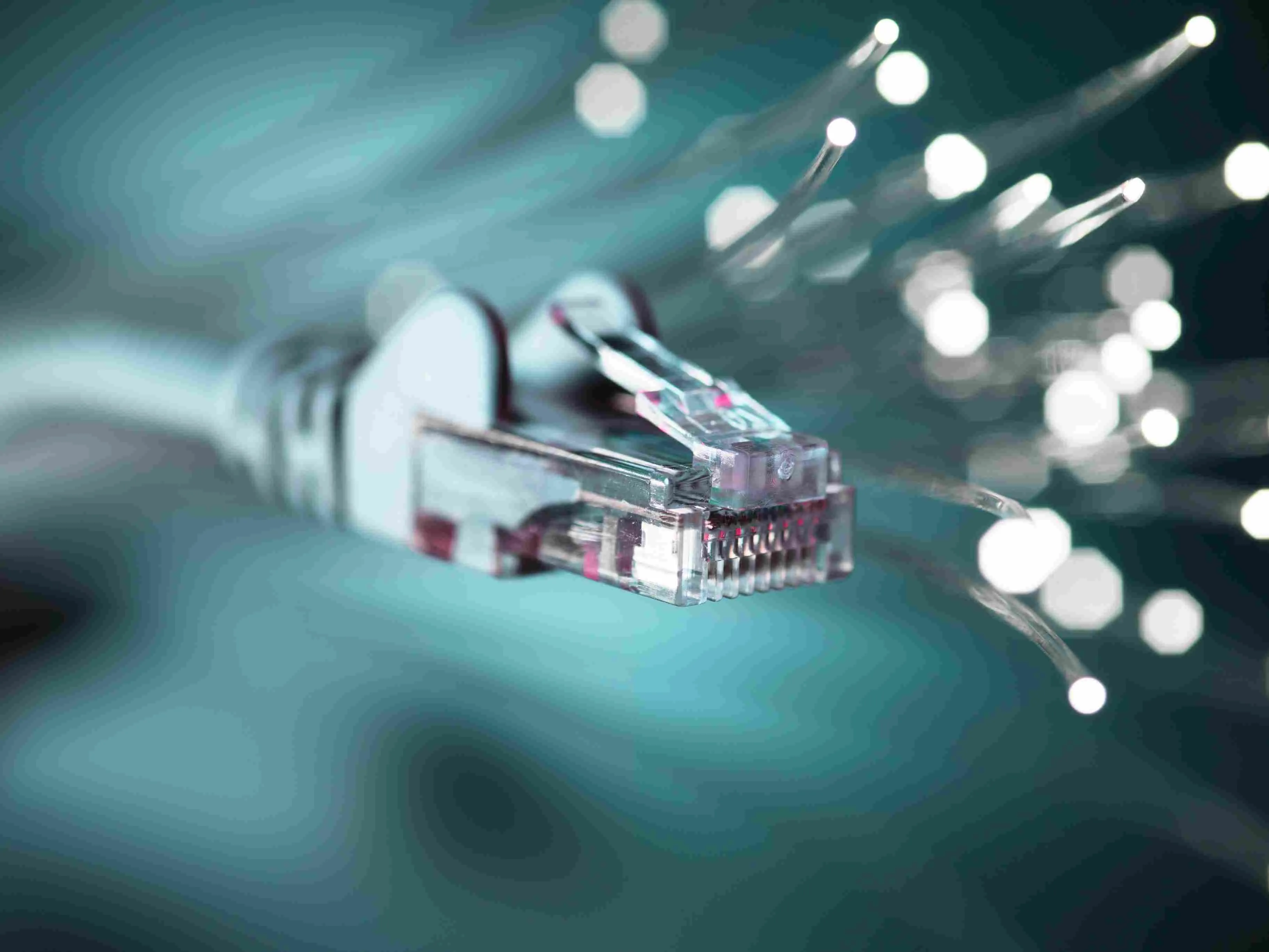 How to Evaluate Business Fiber Internet Providers in the United States