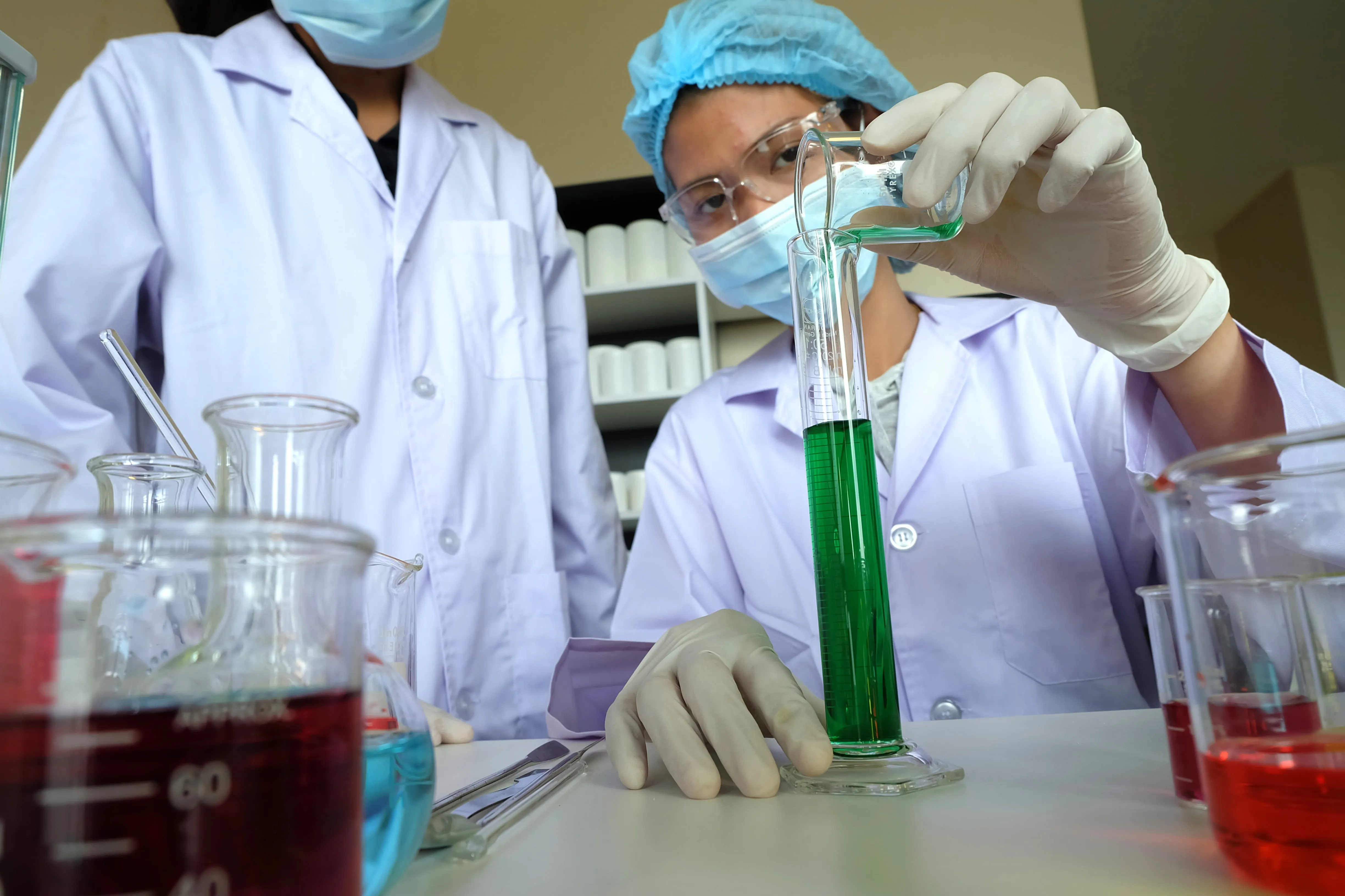 How Chemical Labs Detect Contaminants in Consumer Products