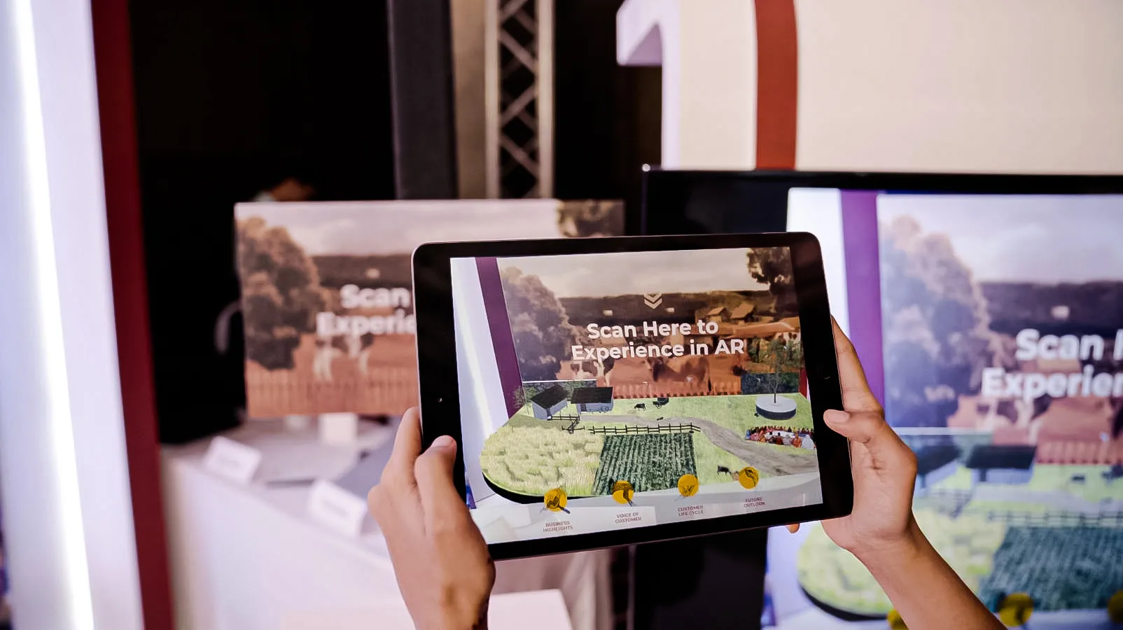 Building Intelligent Engagement Systems Using Augmented Reality for Service Environments