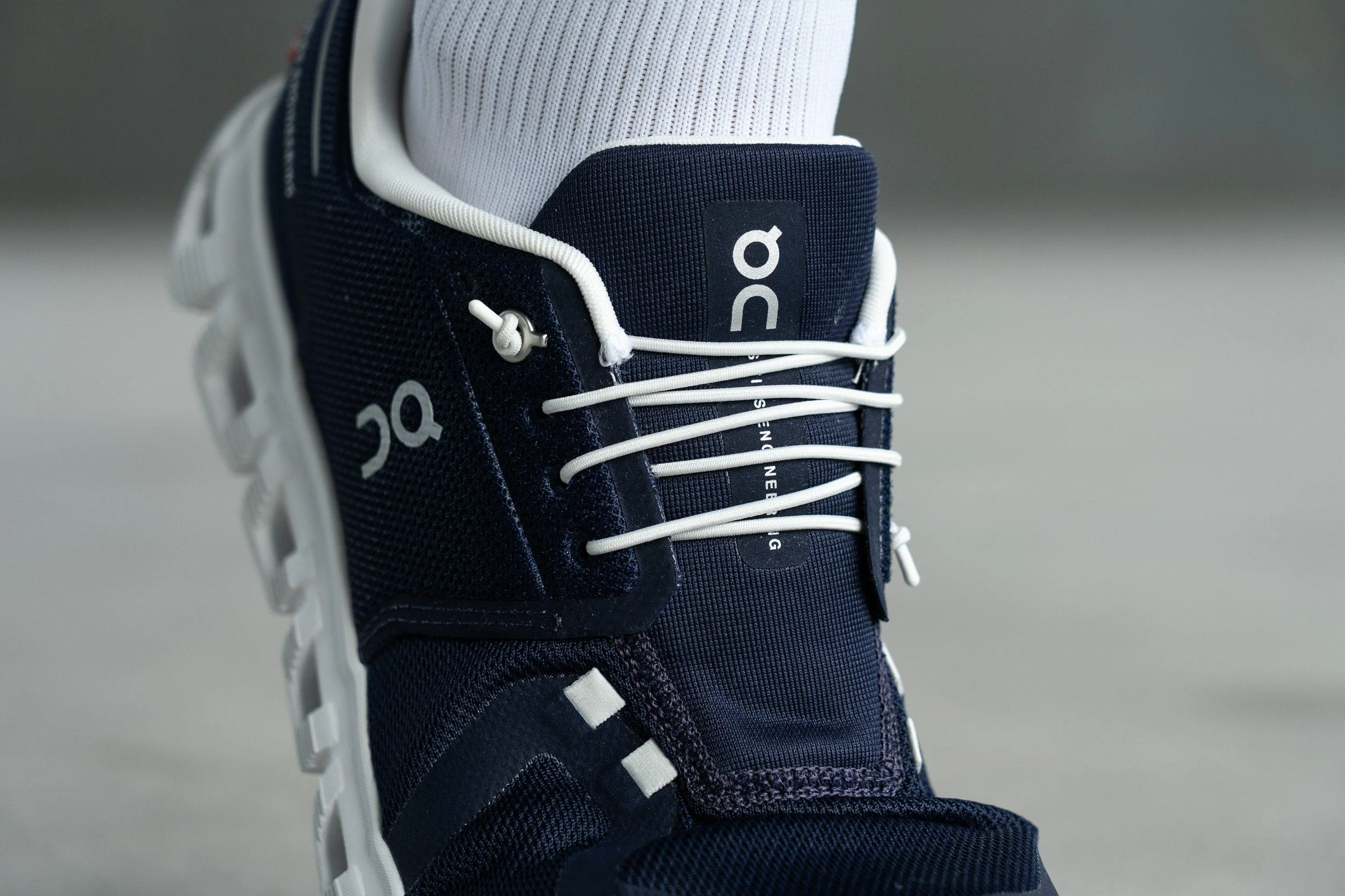 On Cloud 6: Why This Everyday Performance Sneaker Is Leading 2026 Footwear Trends