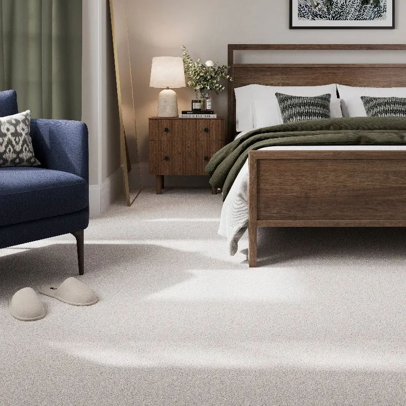 Best Carpets in UK (2026): Top Picks for Every Budget & Room