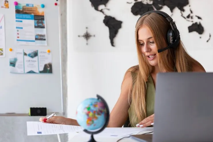 Why an Online English Tutor is Essential for London Students