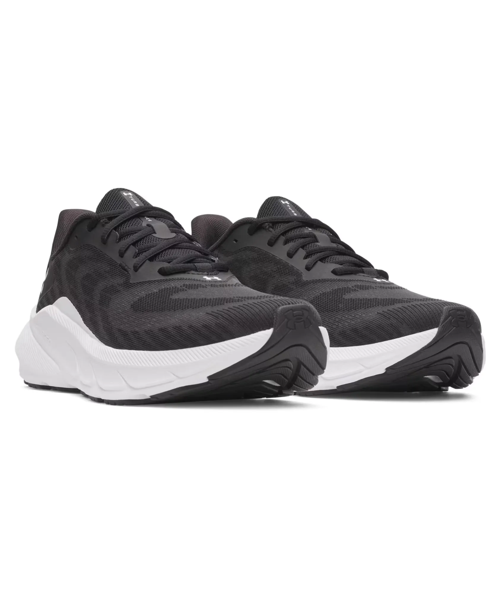 The Search for the Right Sports Shoes for Men in India