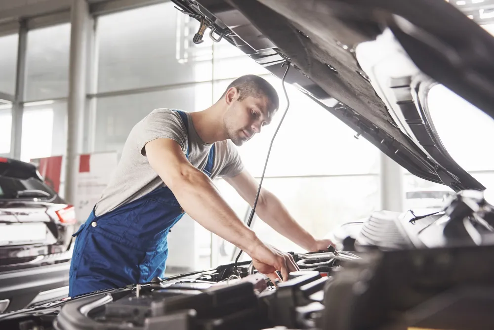 How to Know When Your Car Needs Immediate Auto Repair