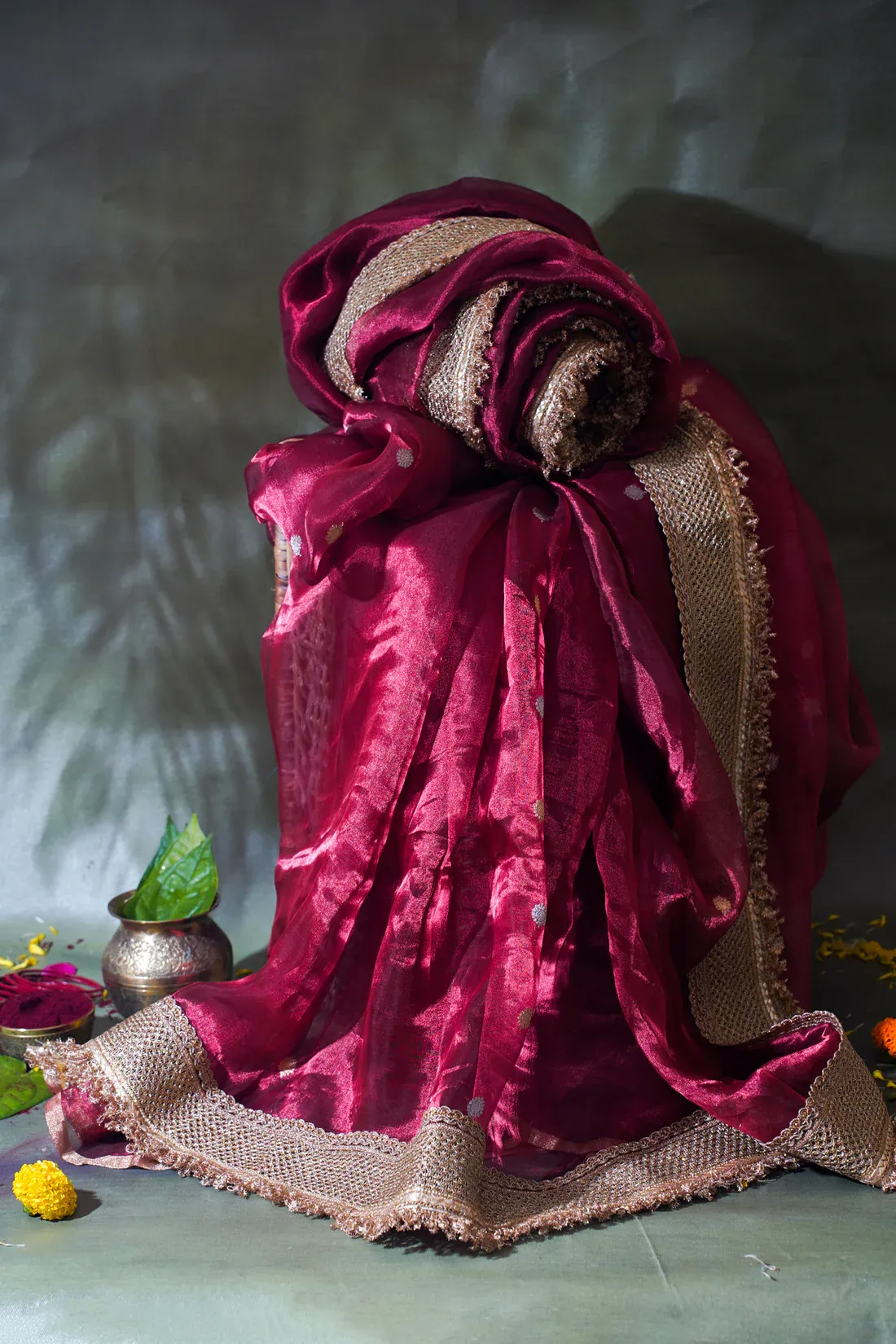 Luxury Handloom Sarees: Banarasi, Jamdani & Silk Elegance