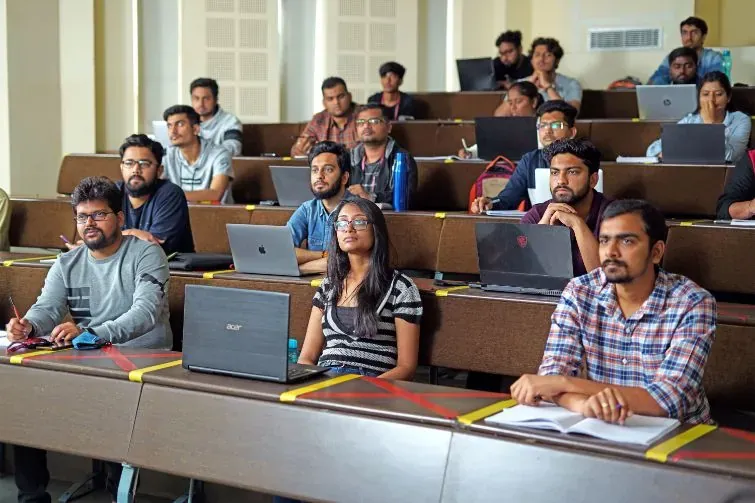 TheConverging Paths of Computer Science Jobs and BBA Career Options