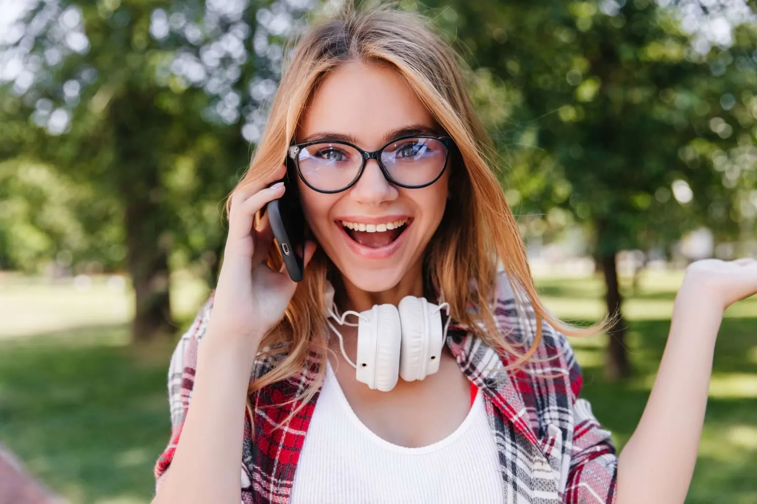 Dystrybutor okularów