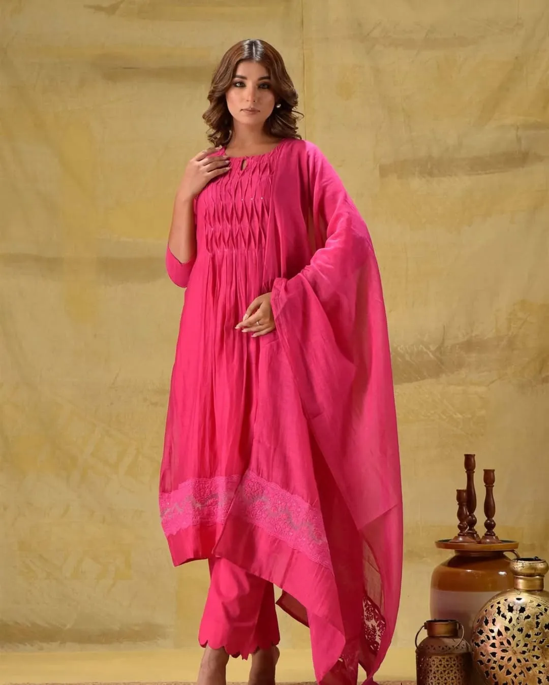 Stylish Suit Sets for Women: The Perfect Blend of Tradition and Modern Fashion